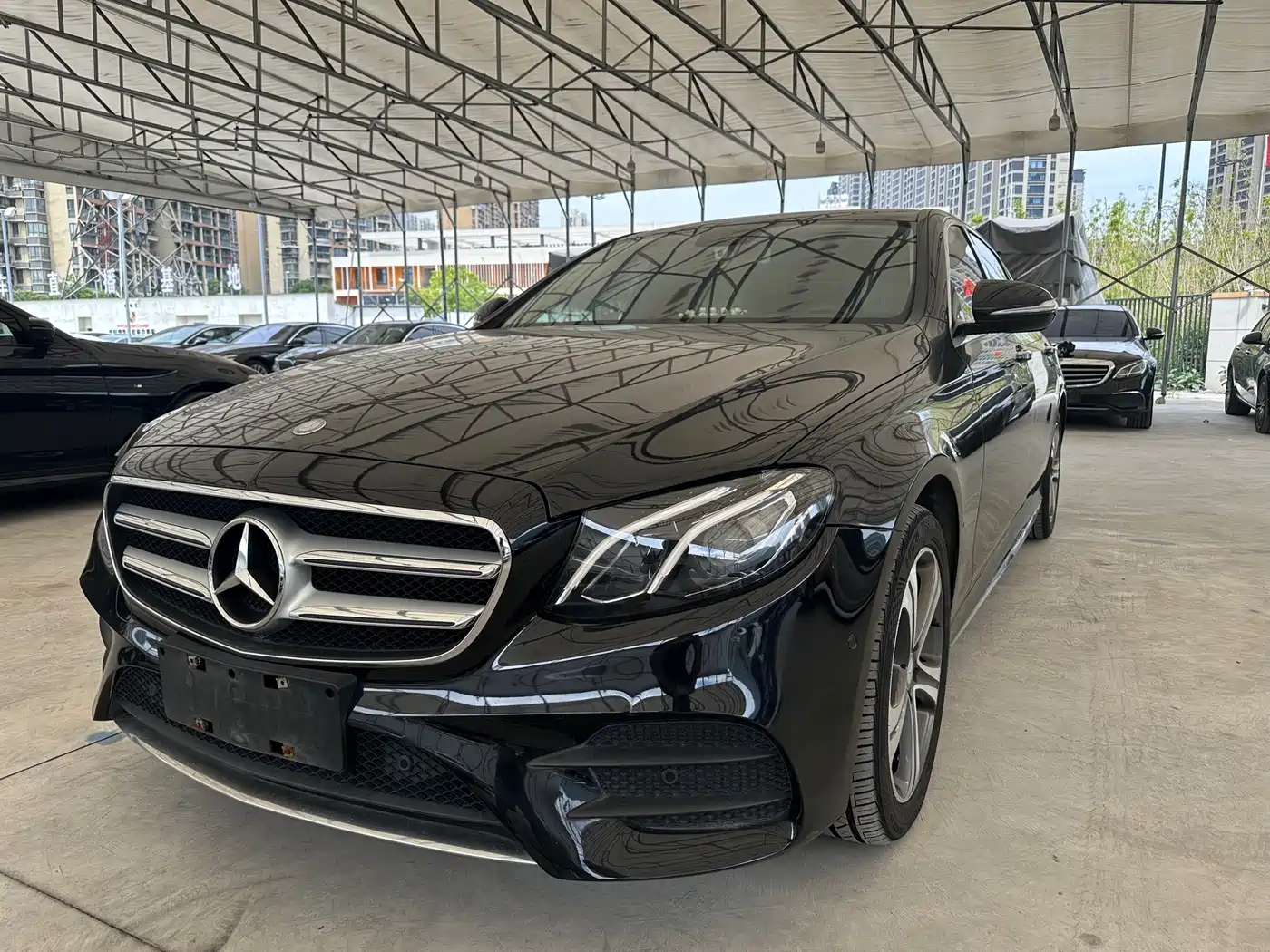 Mercedes-Benz E-Class 2016 E 200 L Sport Type