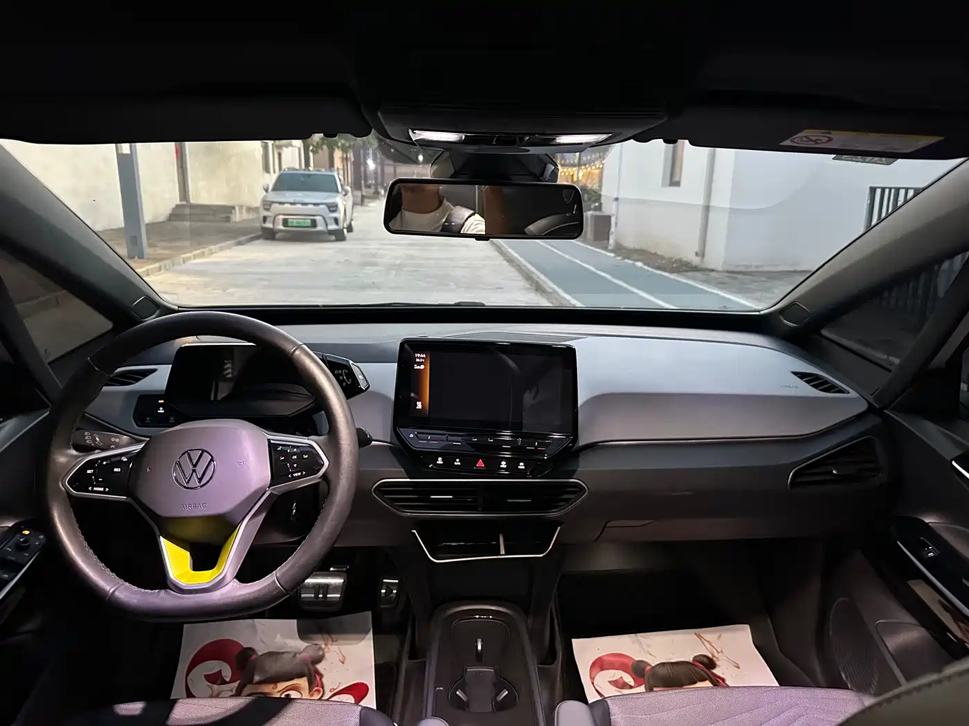 Volkswagen ID.3 2023 Pure Smart Edition фото 15