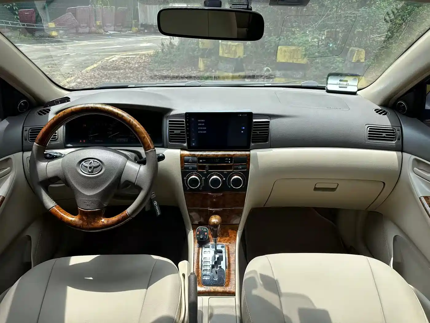 Toyota Corolla 2010 1.6L Automatic Classic Edition фото 6