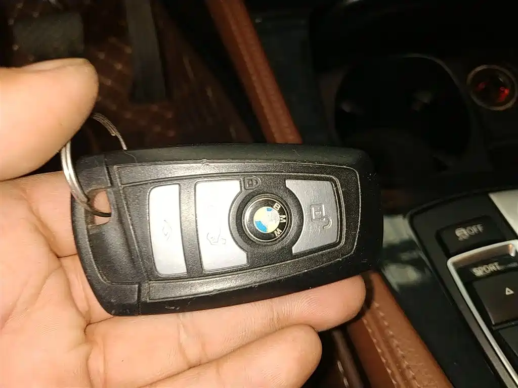 BMW 5 Series 2014 520Li Elegance фото 11