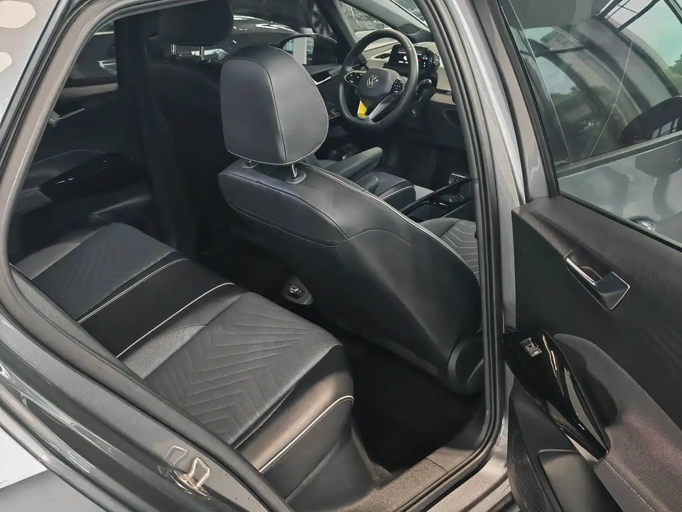 Volkswagen ID.3 2023 Upgraded Pure Intelligence Edition фото 6