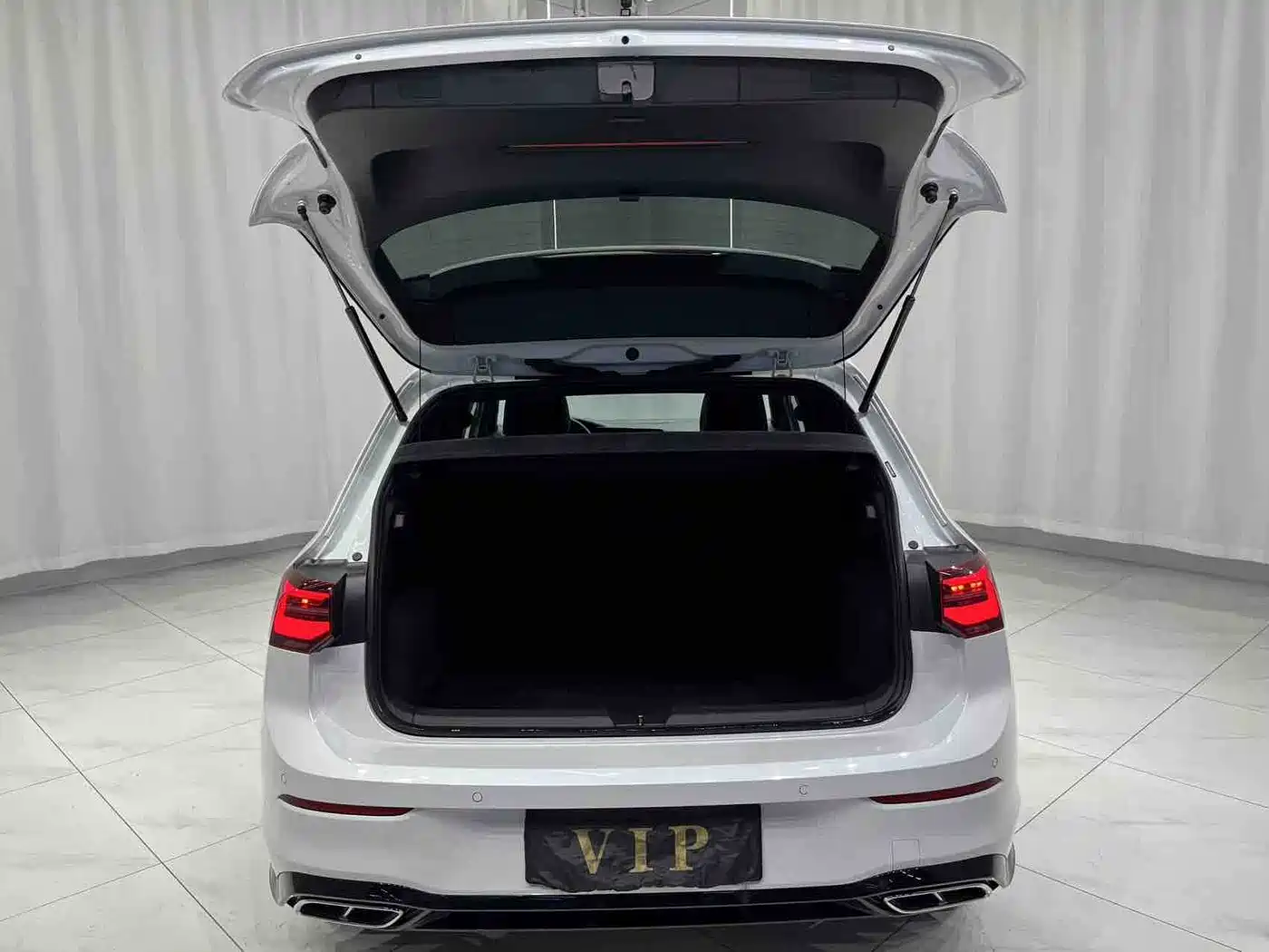 Volkswagen Golf 2021 280TSI DSG R-Line фото 5