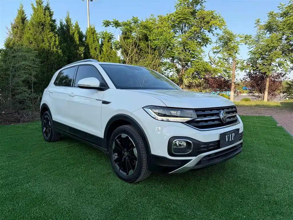 Volkswagen Tanying 2021 1.5L Automatic Smart Connect Edition фото 3