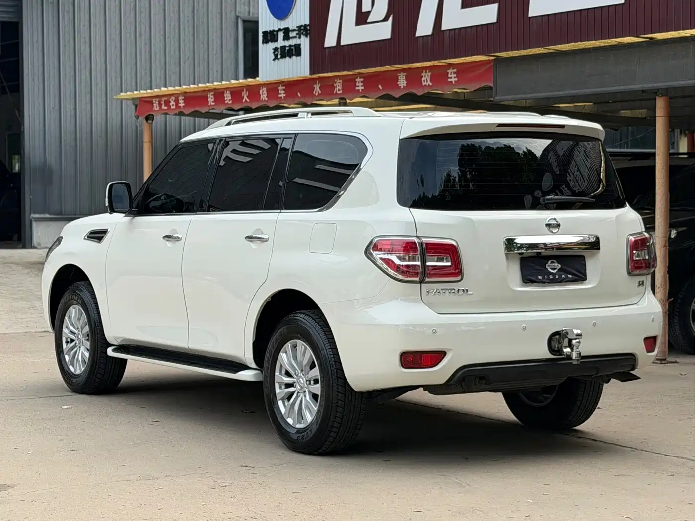 Nissan Patrol 2020 2018 4.0L Flagship