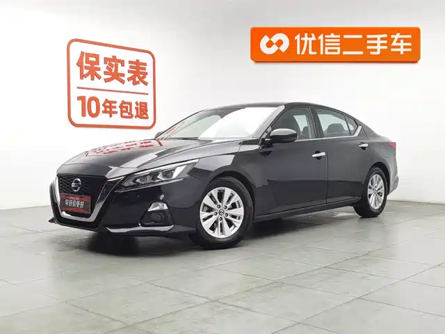 NISSAN TEANA