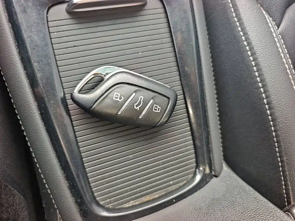 Roewe RX3 2021 2020 1.6L CVT 4G Ultra Comfort Flagship
