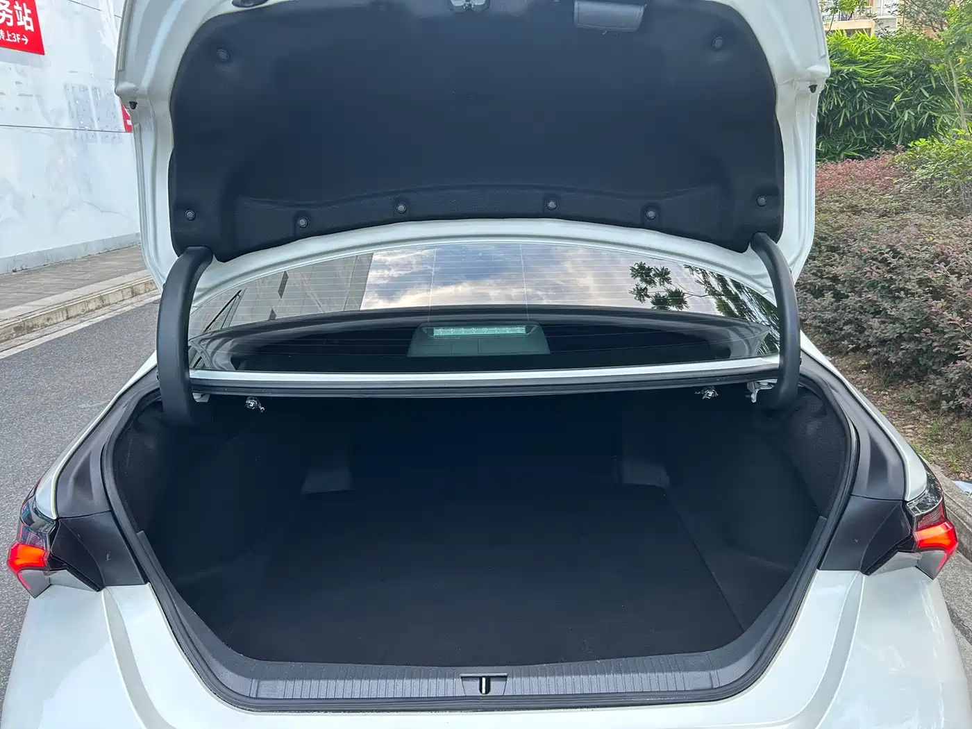 Toyota Avalon 2019 2.0L Progressive Edition (China VI) фото 11