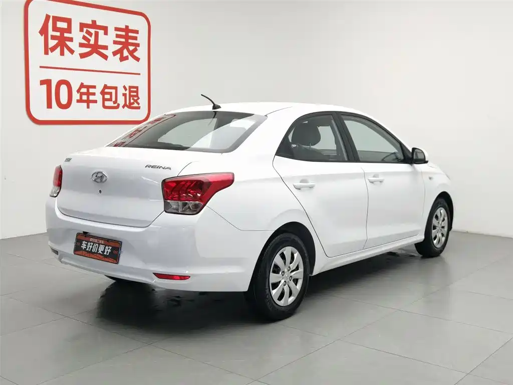Hyundai Verna 2017 1.4L Manual Renewal Edition China VI фото 2