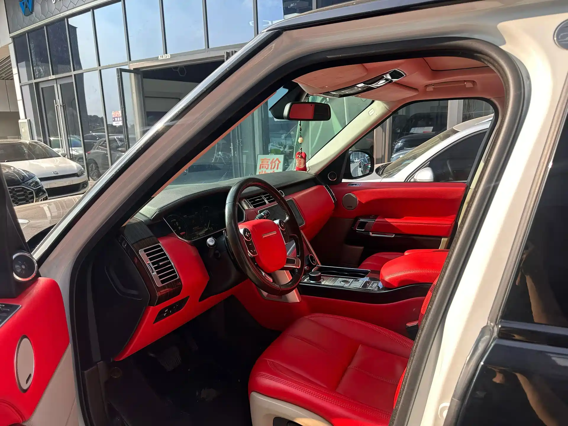Фото 4 - Land Rover Range Rover