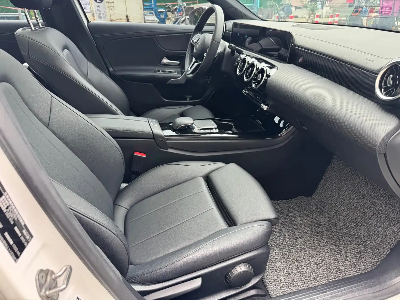 Mercedes-Benz A-Class 2020 Facelift A 200 L Sport Sedan Fashion фото 14
