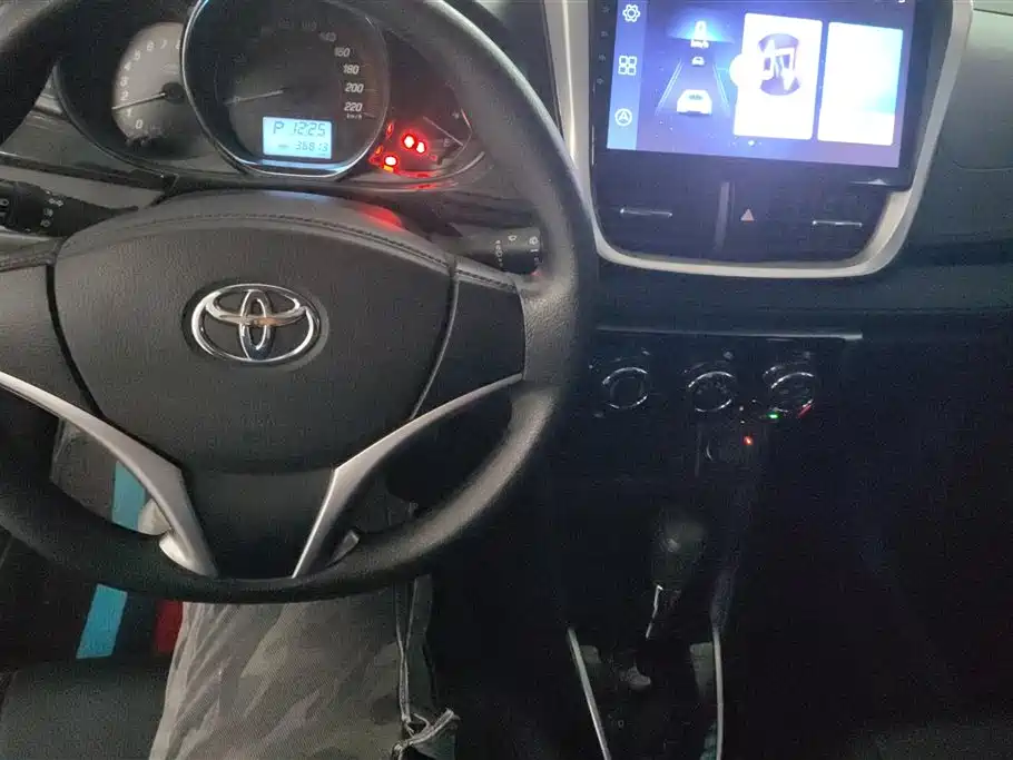 Toyota YARiS L Zhi Xuan 2022 Zhi Xuan X 1.5L CVT Luxury PLUS Edition фото 12