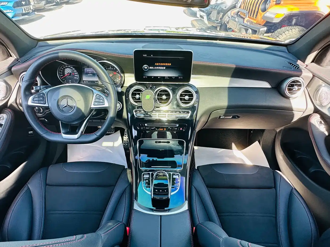 Mercedes-Benz GLC AMG 2017 AMG GLC 43 4MATIC фото 21
