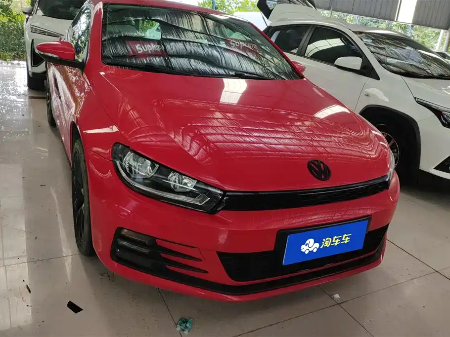Volkswagen Scirocco 2015 1.4TSI Trend Edition фото 2