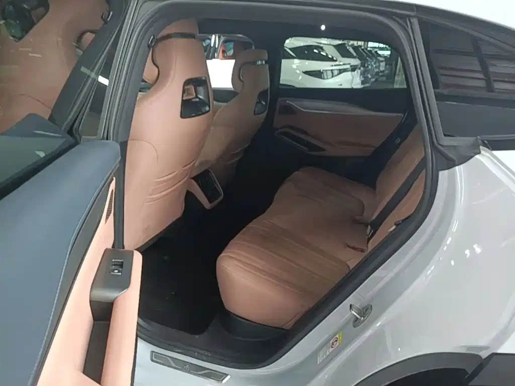 BYD Song L EV 2025 Smart Driving Edition 662km Lidar Excellence фото 17