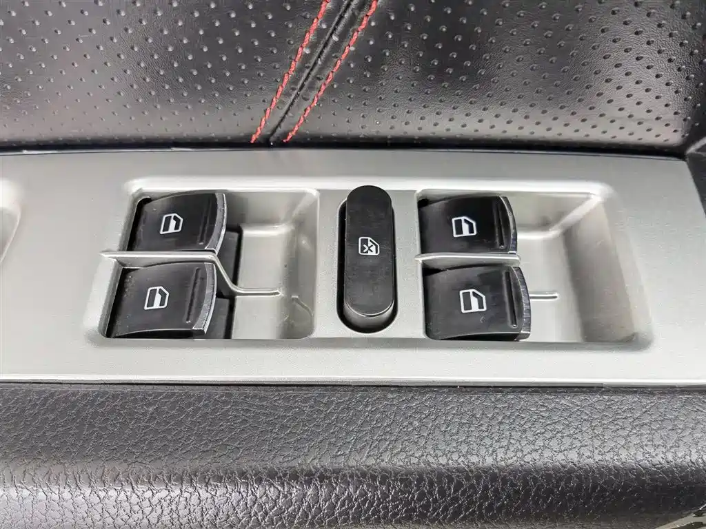 Haval H6 2014 Sport 2.4L Automatic Elite фото 9