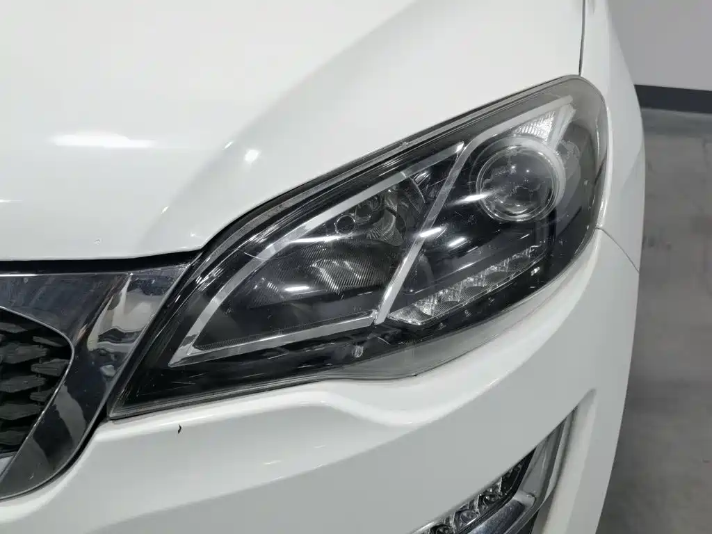 Zotye Damai X5 2016 2015 1.5T CVT County Magistrate China V