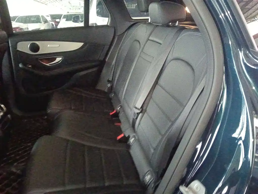 Mercedes-Benz GLC 2020 Facelift GLC 260 L 4MATIC Dynamic фото 17