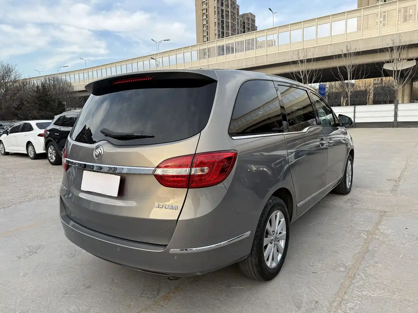 Buick GL8 2017 25S Luxury China V фото 9