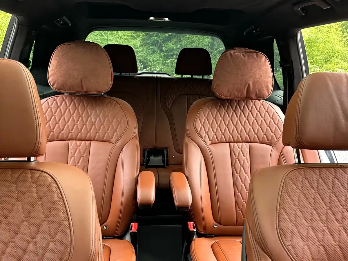 BMW X7 2020 xDrive40i Premium Luxury Package фото 8