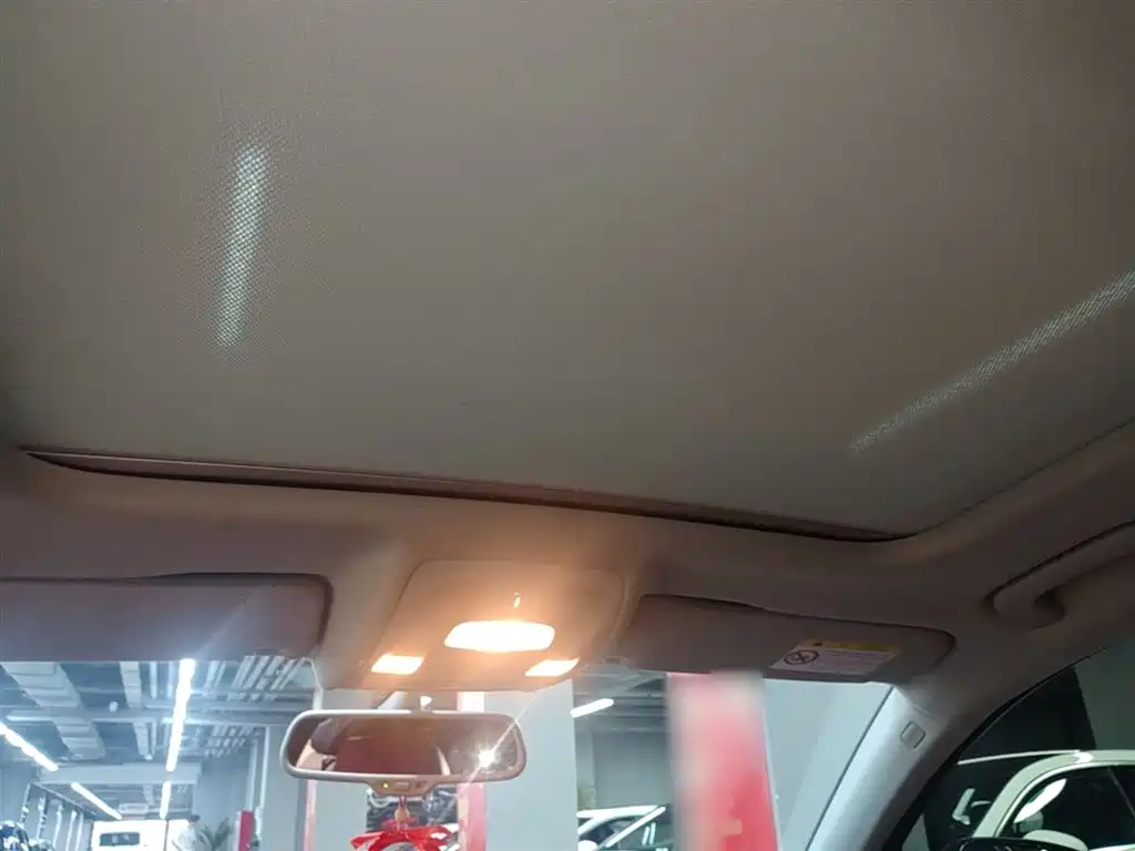 Audi A6L 2018 Model 35 TFSI Collector's Edition фото 18