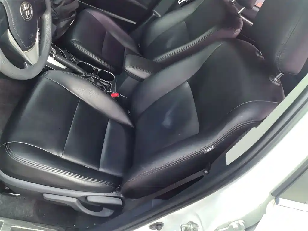Toyota Corolla 2017 Facelift 1.2T S-CVT GL фото 9