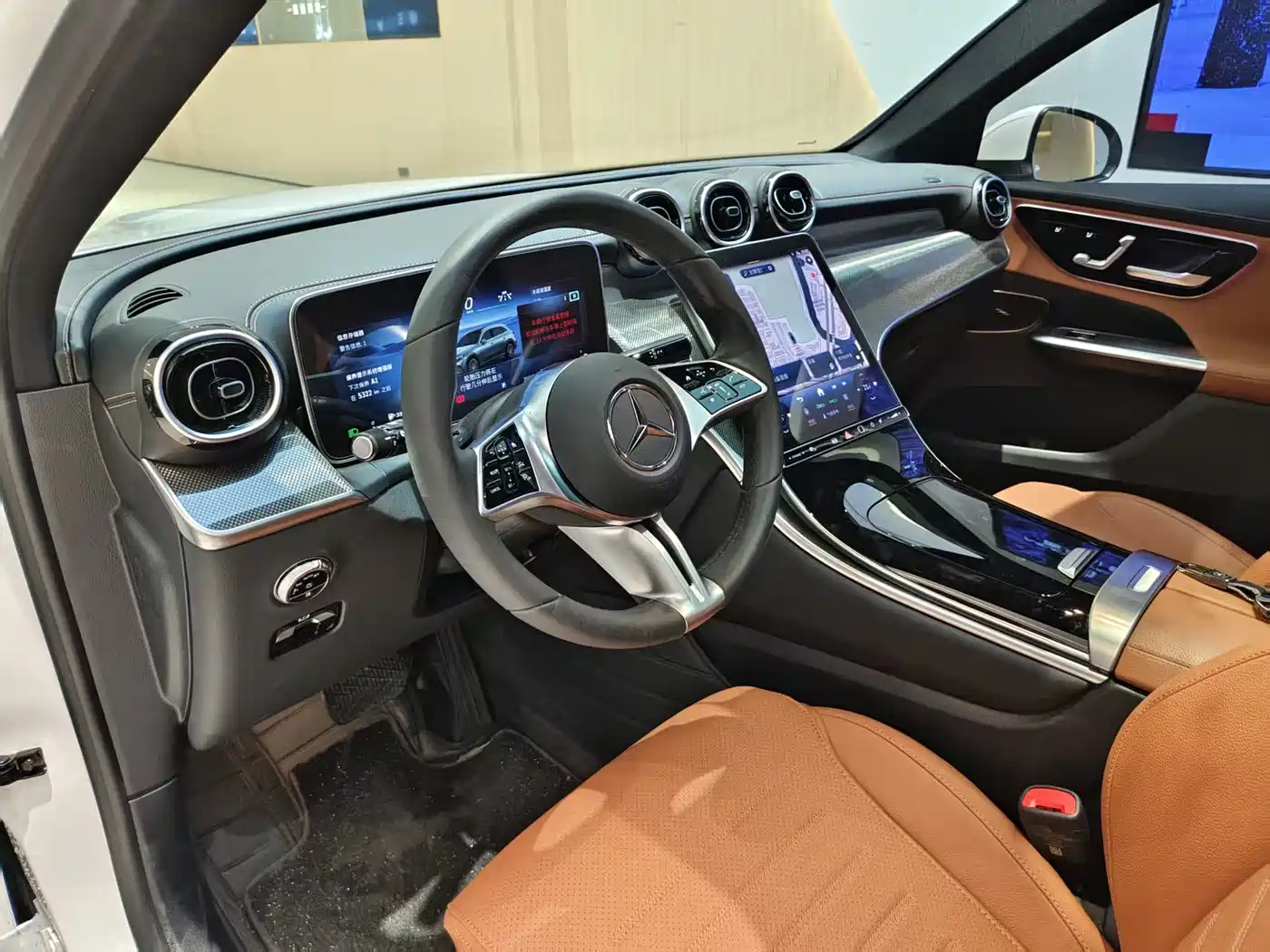 Mercedes-Benz GLC 2024 GLC 260 L 4MATIC Dynamic 7-seater фото 11
