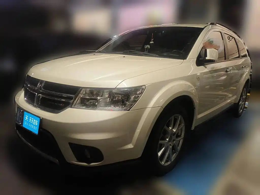 Dodge Journey 2015 2013 Model 2.4L 2WD Premium Edition