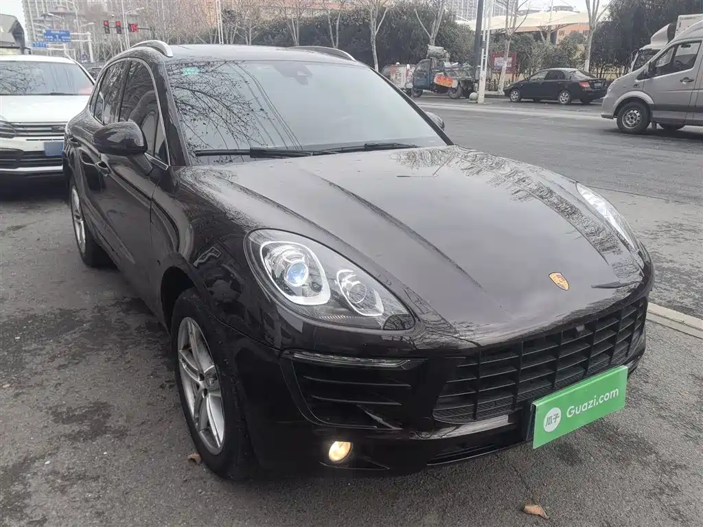 Porsche Macan 2017 Macan 2.0T фото 22