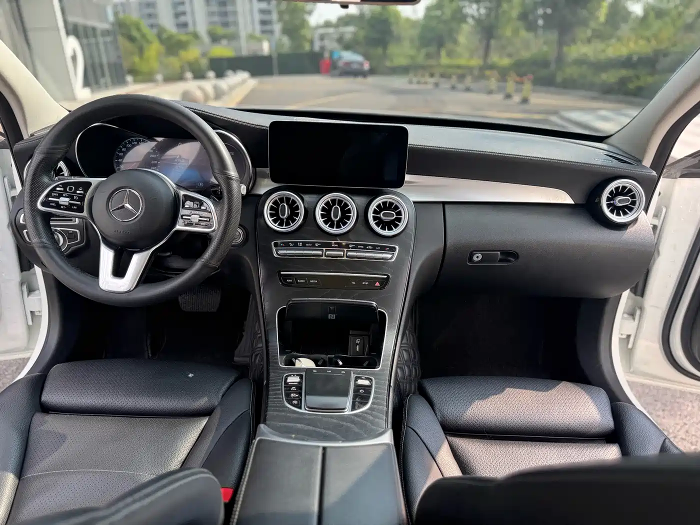 Mercedes-Benz C-Class 2019 Facelift C 260 L Sport фото 7