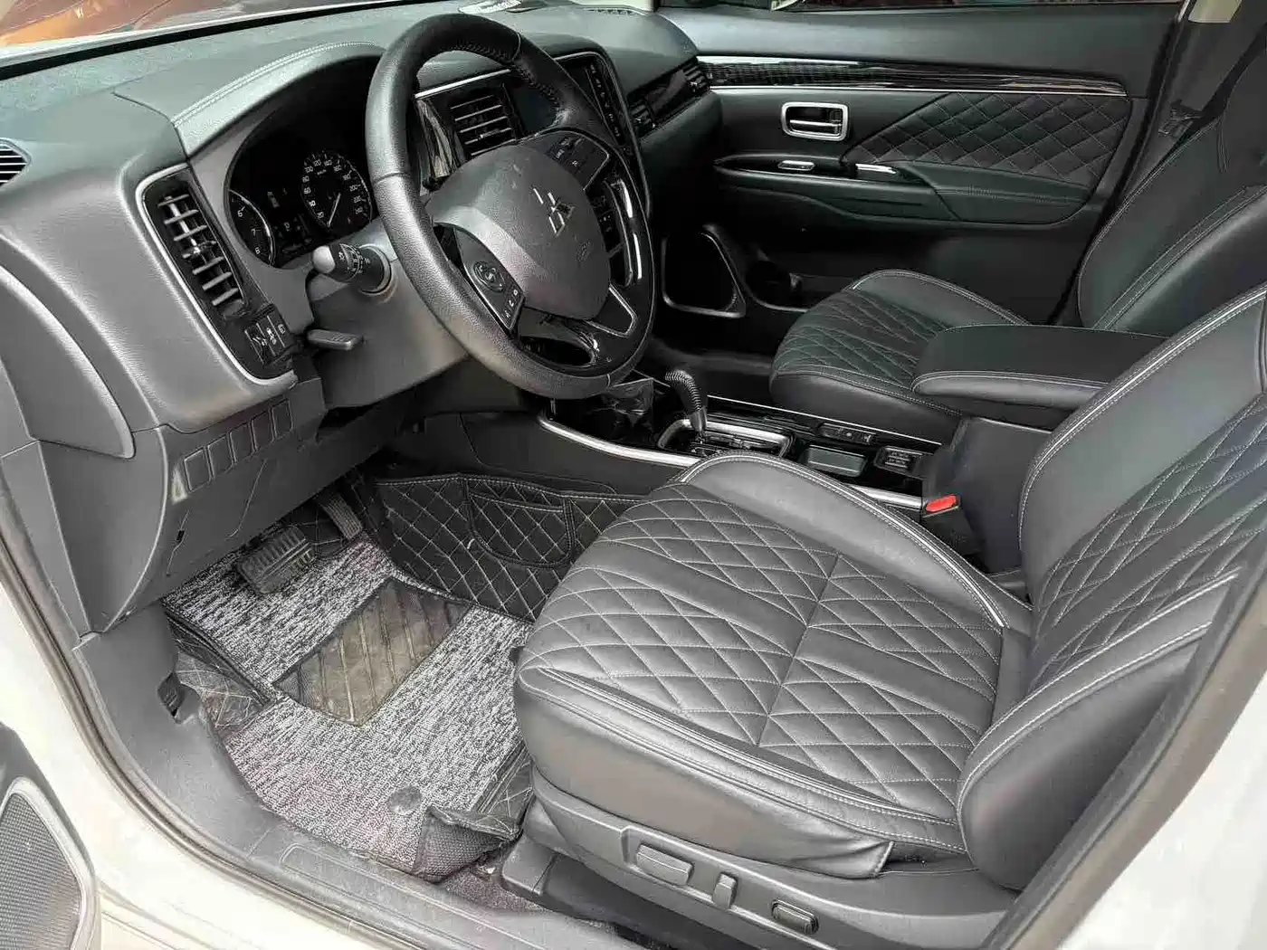 Mitsubishi Outlander 2023 2021 2.0L FWD Comfort Edition 5-seater