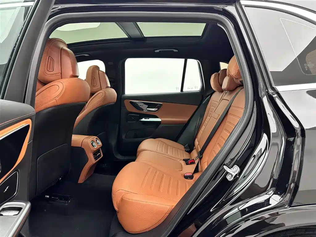 Mercedes-Benz GLC 2024 Facelift GLC 300 L 4MATIC Sport 5-seater фото 20