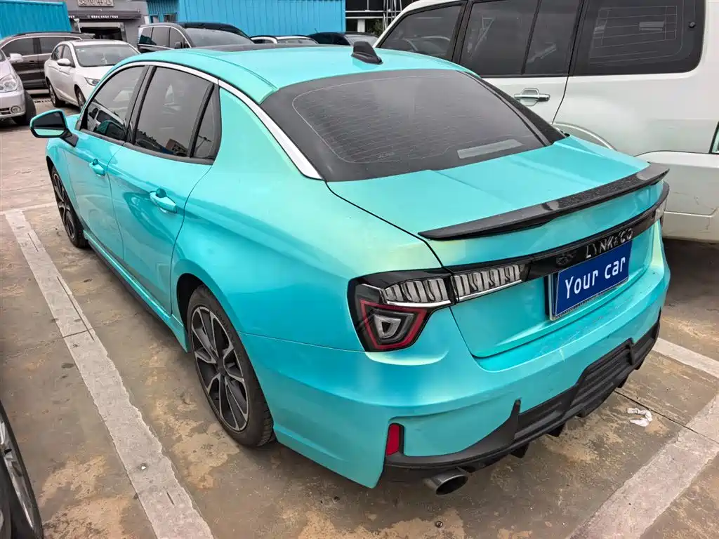 Lynk & Co 03 2018 1.5TD DCT Pro Version China V фото 4