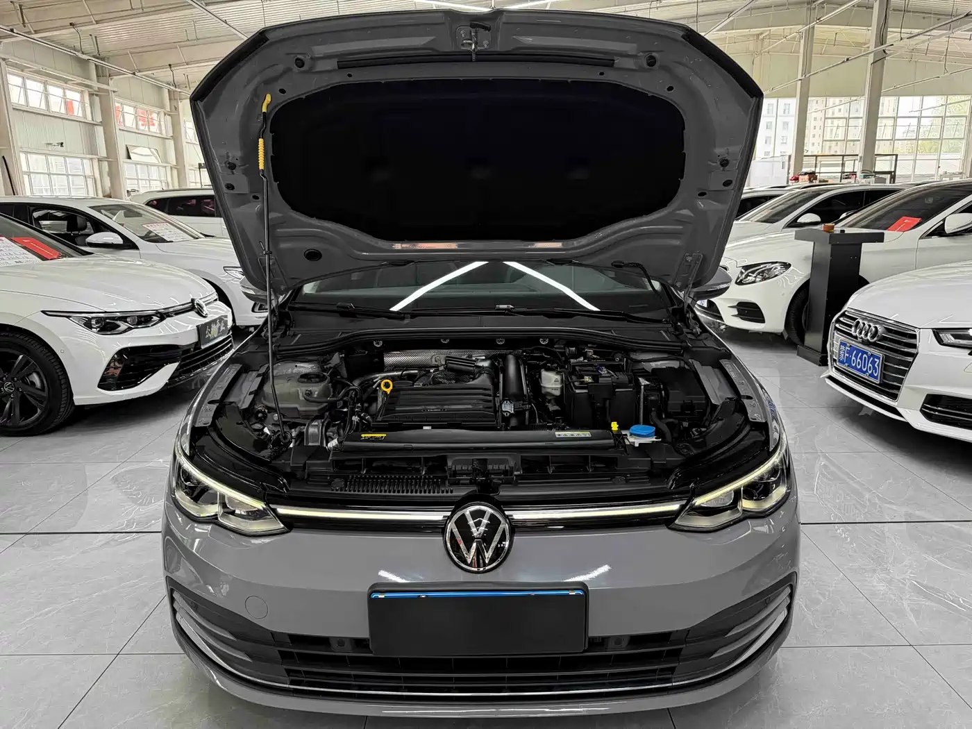 Volkswagen Golf 2021 280TSI DSG Pro фото 20