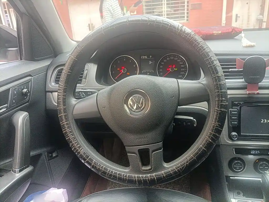 Фото 11 - Volkswagen Lavida