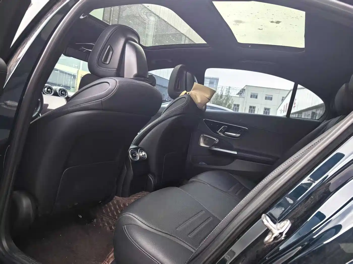 Mercedes-Benz C-Class 2023 C 260 L Night Edition Sport фото 8