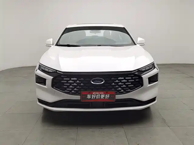 Ford Mondeo 2023 EcoBoost 180 Elegance — фото 3