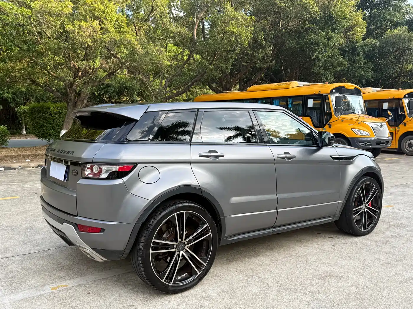 Land Rover Range Rover Evoque (Import) 2013 2.0T 5-door Premium Edition фото 9