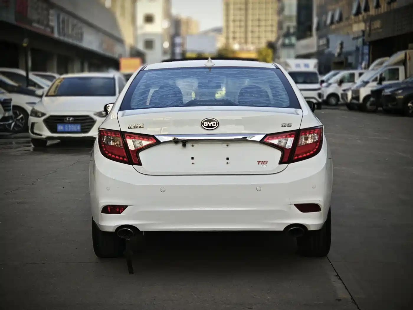 BYD G5 2014 1.5TID Automatic Premium фото 5