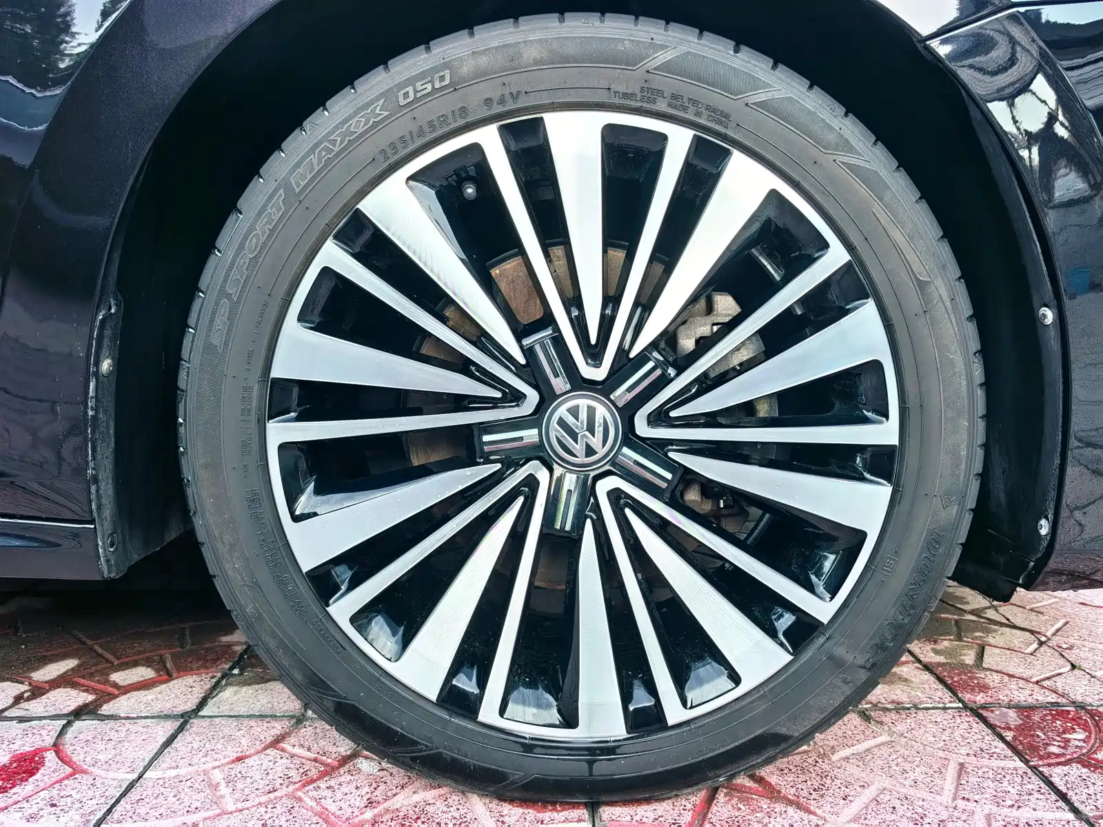 Фото 21 - Volkswagen Passat