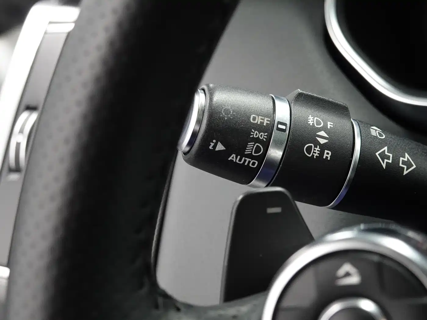 Land Rover Range Rover Sport 2015 3.0 SC V6 HSE DYNAMIC фото 29