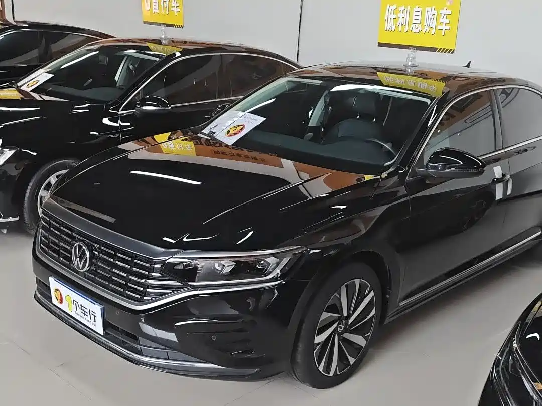 Volkswagen Passat 2023 Facelift 330TSI Elite Edition