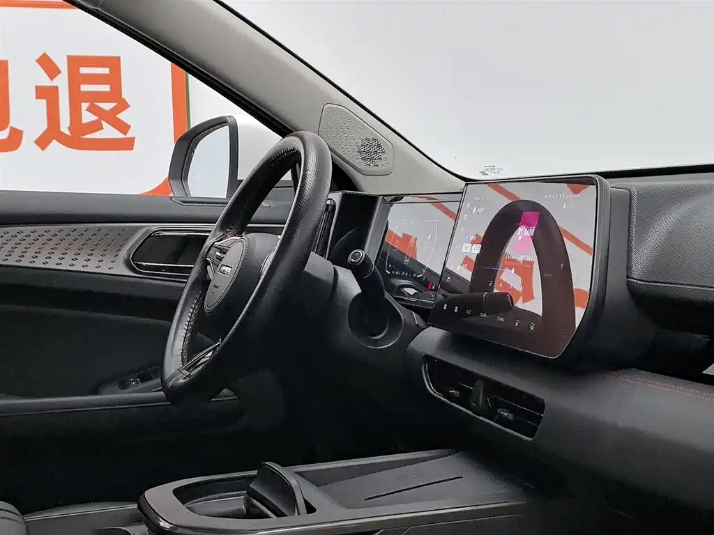 Haval Xiaolong 2023 1.5L 110KM Pilot Edition фото 22