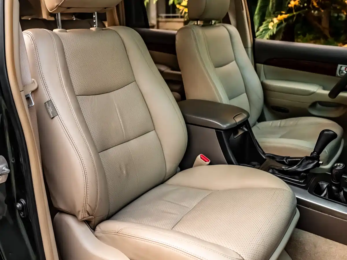Toyota Prado 2006 4.0L Automatic VX NAVI Edition фото 5