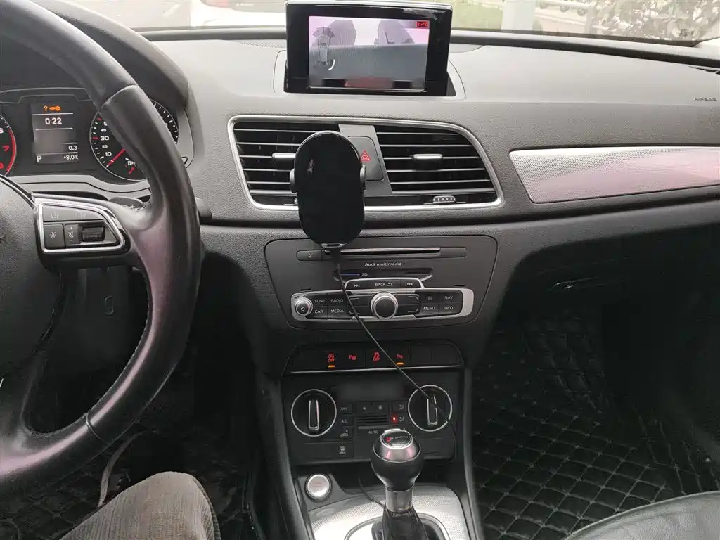 Audi Q3 2016 Model 30 TFSI Style фото 6