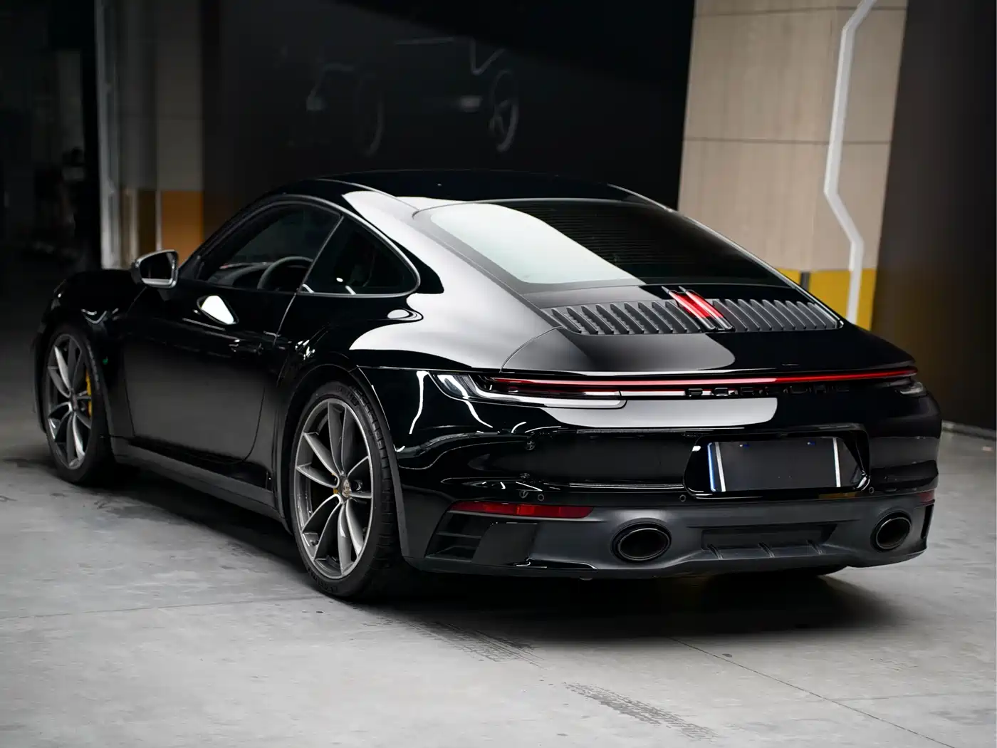 Porsche 911 2023 Carrera 3.0T фото 7