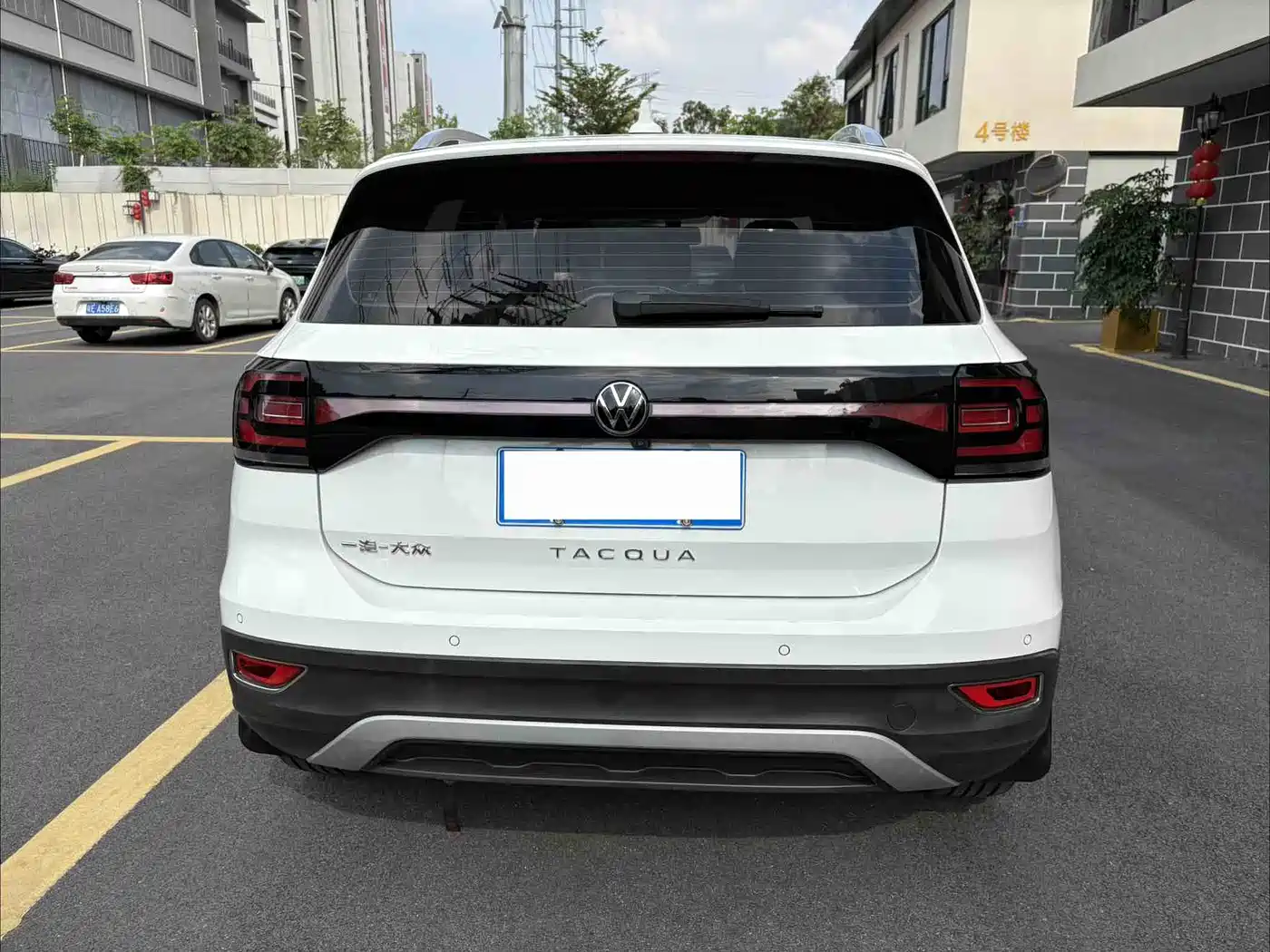 Volkswagen Tanying 2021 1.5L Automatic Smart Connect Edition фото 5