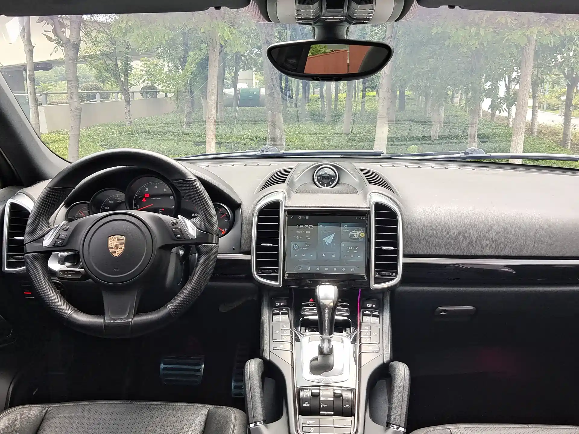 Фото 9 - Porsche Cayenne
