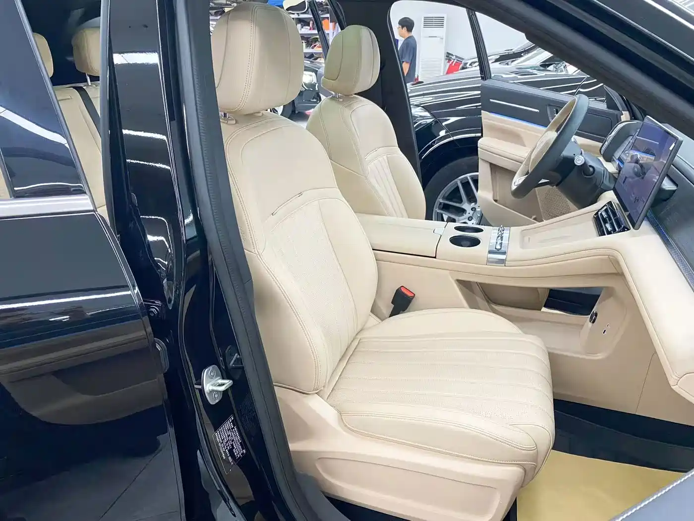 Jetour Shanhai L7 PLUS 2026 2025 220km Luxury Edition 5-seater