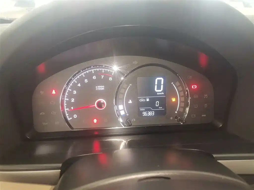Roewe 350 2015 2015 Model 1.5L Manual Luxury Sunroof Edition