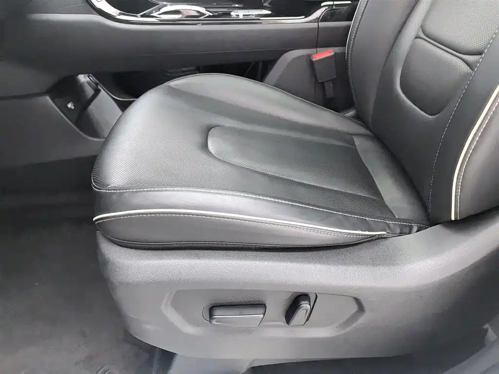 Hyundai Kustu 2021 270TGDi Premium LUX фото 20